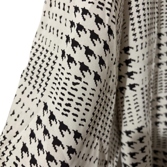 41 Hawthorn Black and Cream Patterned Popover Blouse Office Workwear Size 2X - Picture 5 of 16